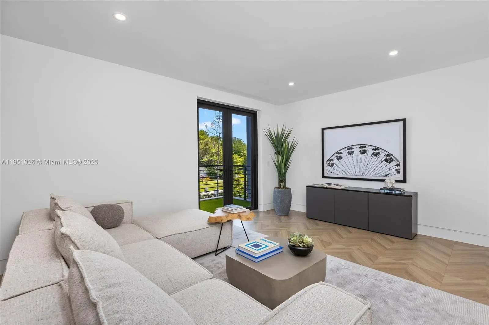 6445 SW 129th Ter, Coral Gables, Florida, United States. - Photo 57