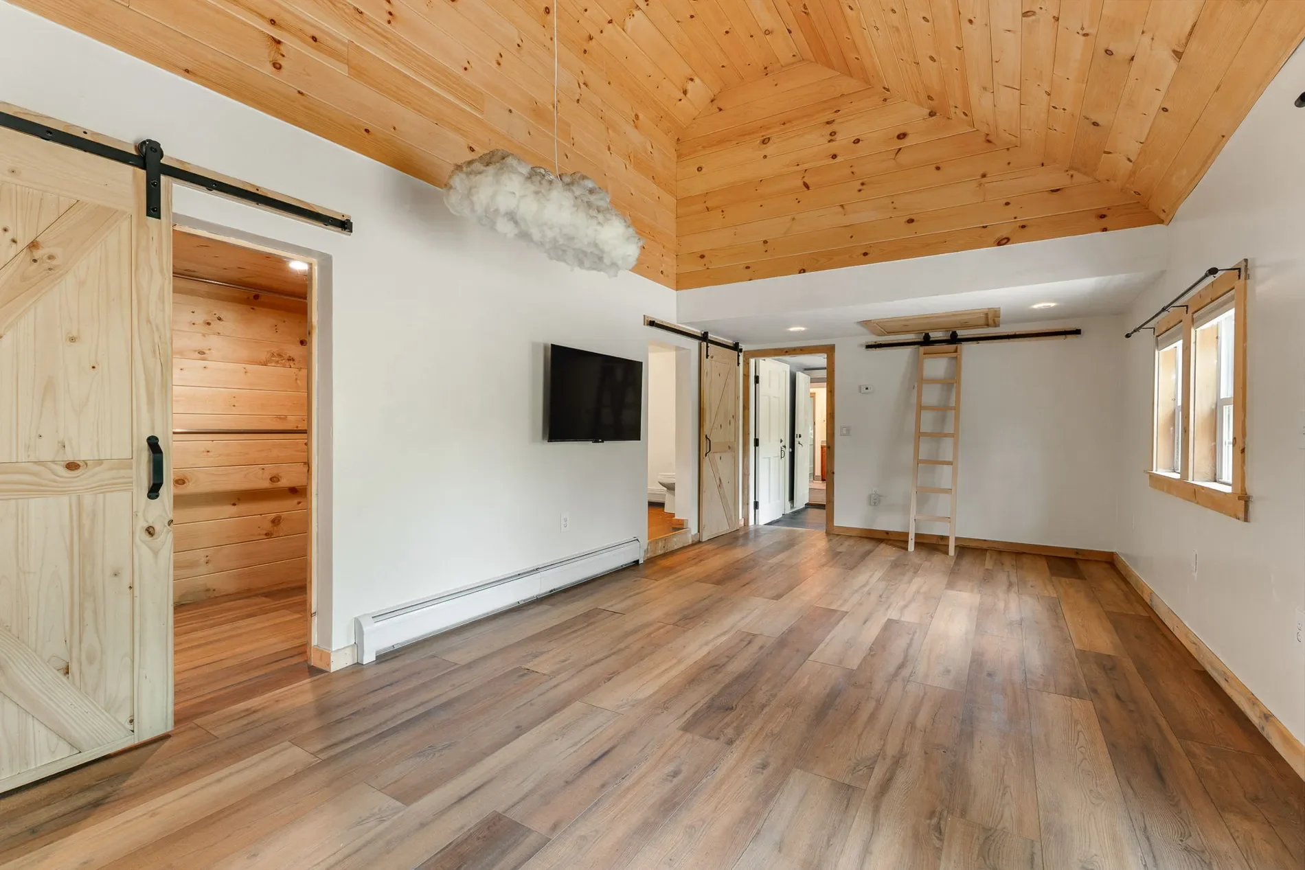 Gallery photo 11