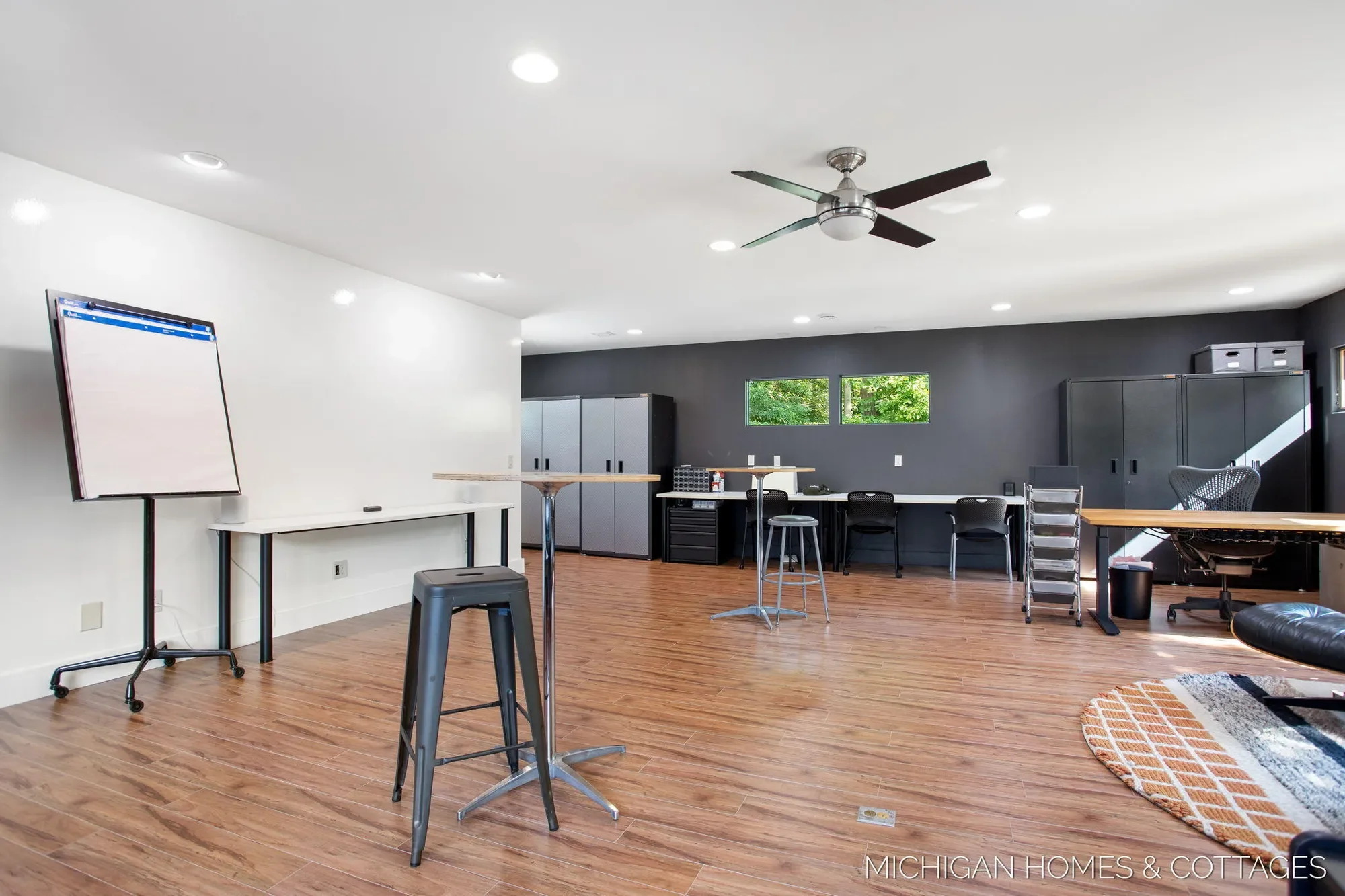 Gallery photo 12