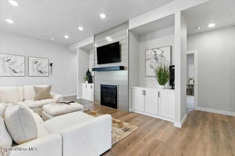 6897 N Coeur Terre Blvd, Coeur d'Alene, ID 83815, Coeur d'Alene, Idaho, United States. - Photo 7