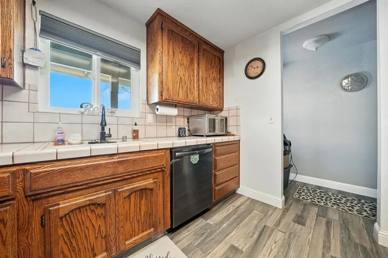 9680 Warren Road, Valley Springs, CA 95252, Valley Springs, California, United States. - Photo 14