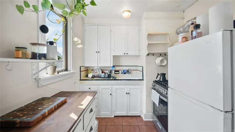 1124 Dallas Rd, Victoria, British Columbia, Canada. - Photo 19