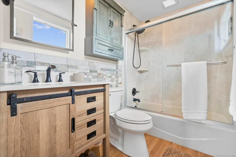 94 Summer Island Road, Branford, CT 06405, Branford, Connecticut, United States. - Photo 22