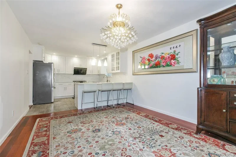 43 ELM Street, Great Neck, New York, United States. - Photo 18
