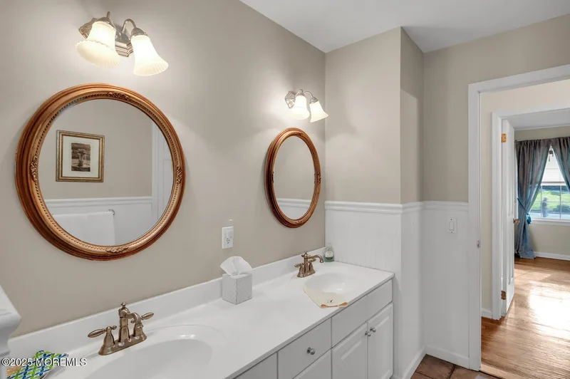 93 Twin Brooks Avenue, Middletown, NJ 07748, North Middletown, New Jersey, United States. - Photo 23