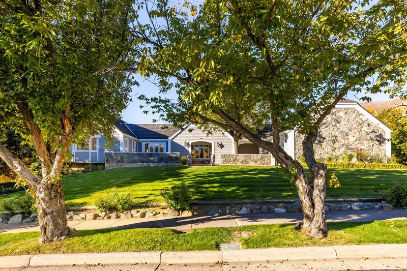 388 W Quail Run Road, Farmington, UT 84025, Farmington, Utah, United States. - Photo 23
