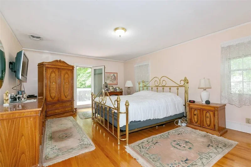 1 Ravine Road, Great Neck, New York, United States. - Photo 7