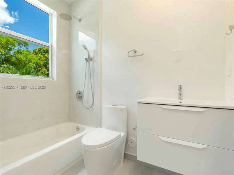 1720 SW 20th St, Fort Lauderdale, Florida, United States. - Photo 22