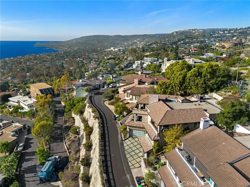 6 Pacific Vista, Laguna Beach, CA 92651, Laguna Beach, California, United States. - Photo 20