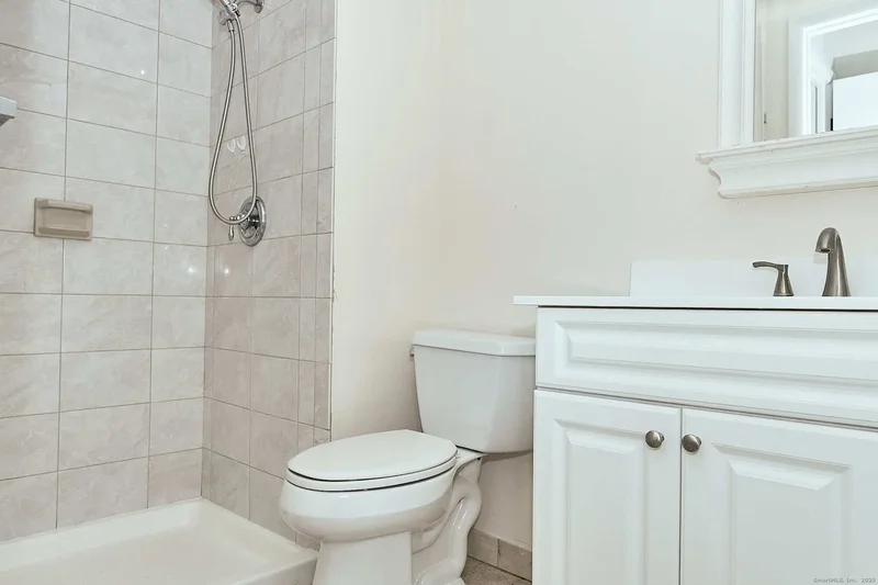 7 Elderberry Lane, Ridgefield, Connecticut, United States. - Photo 19