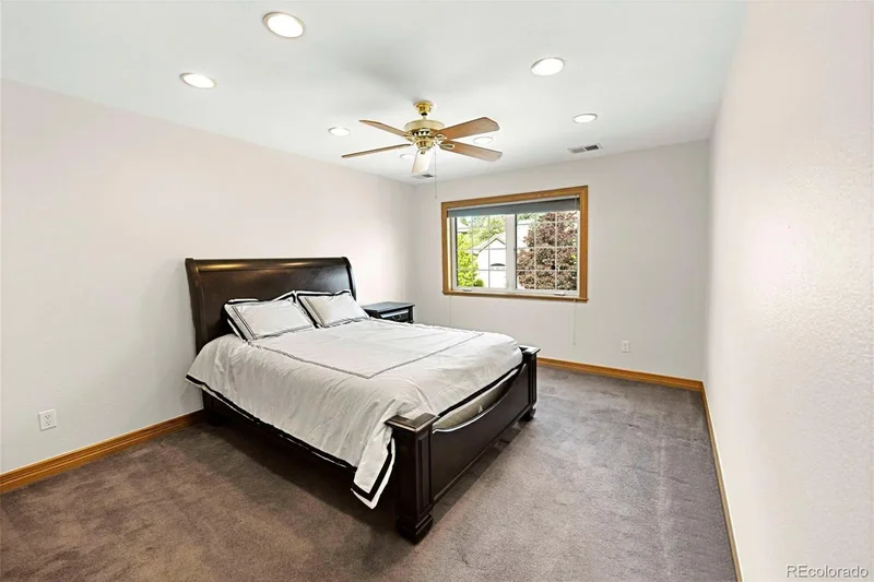 2595 S Harlan Court, Lakewood, Colorado, United States. - Photo 29