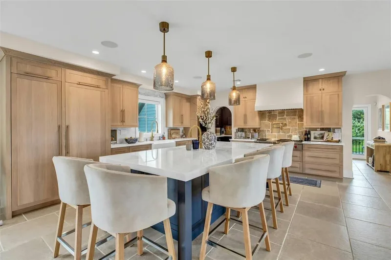 52 Concourse E, Brightwaters, New York, United States. - Photo 31