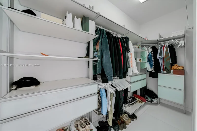475 Woodcrest Rd, Key Biscayne, Florida, United States. - Photo 58