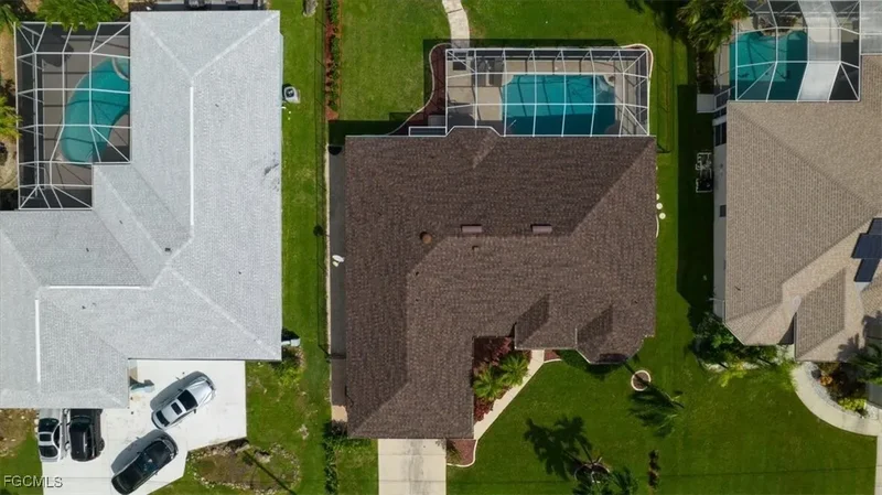 309 SE 28th Terrace, Cape Coral, FL 33904, Cape Coral, Florida, United States. - Photo 27