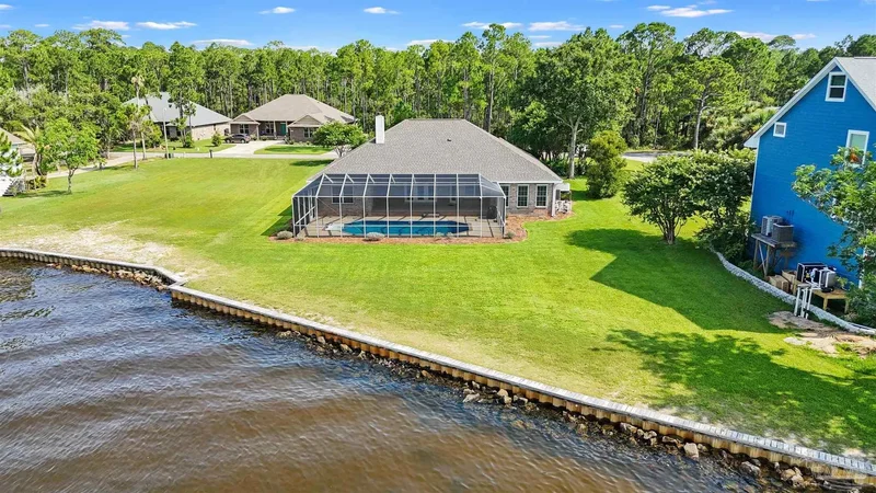 5450 N Shore Rd, Pensacola, FL 32507, Pensacola, Florida, United States. - Photo 16
