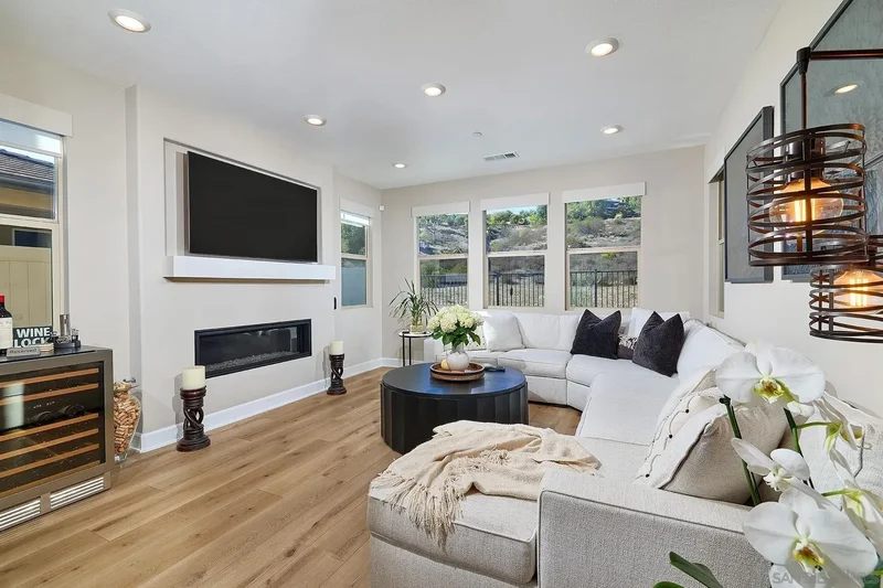 891 Cayley Ave, San Marcos, California, United States. - Photo 6