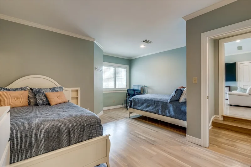 5415 Preston Fairways Circle, Dallas, TX 75252, Dallas, Texas, United States. - Photo 19