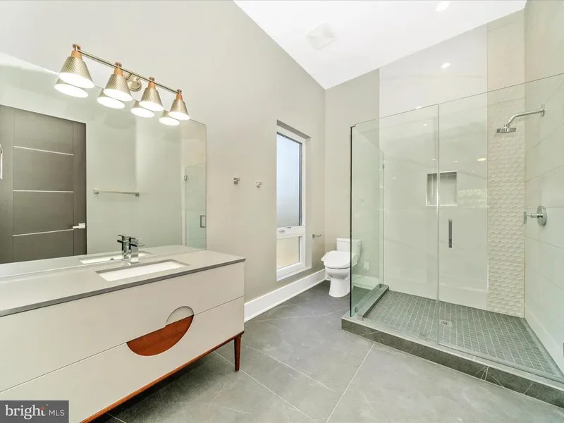 2209 HUNTER MILL RD ROAD, VIENNA, VA 22181, Vienna, Virginia, United States. - Photo 68