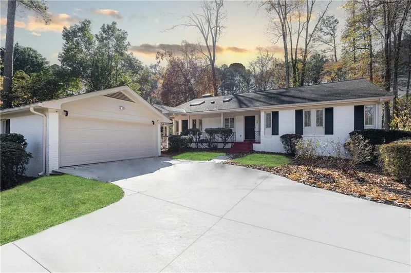 Single Family Residence in Atlanta