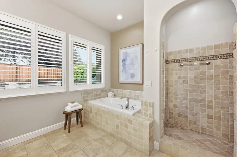 9320 Eagle Springs Place, Roseville, California, United States. - Photo 32