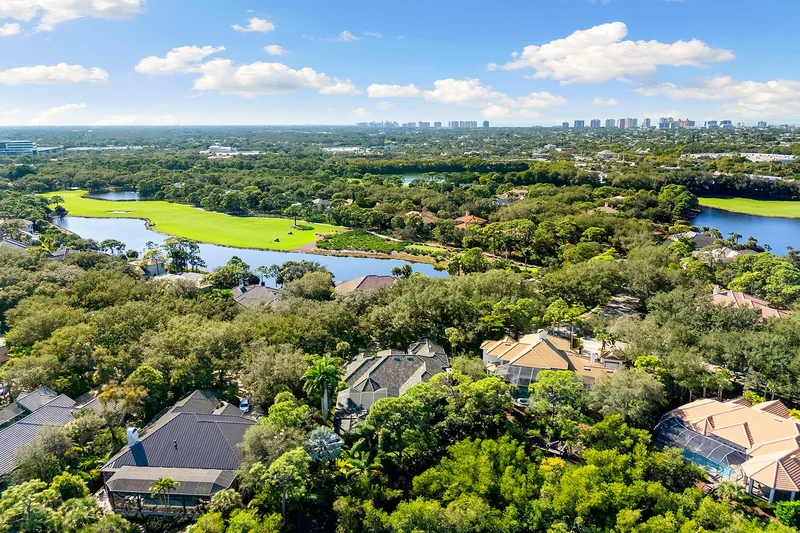 927 Barcarmil Way, Naples, FL 34110, Bonita Springs, Florida, United States. - Photo 66