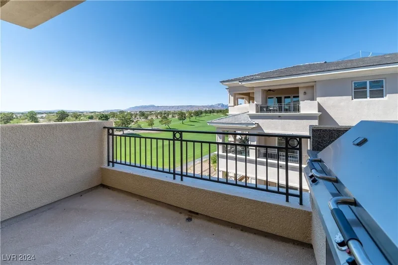 9219 Tesoras Drive 402, Las Vegas, NV 89144, Las Vegas, Nevada, United States. - Photo 32