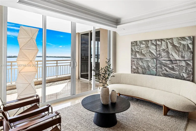808 Brickell Key Dr 1802, Miami, Florida, United States. - Photo 5