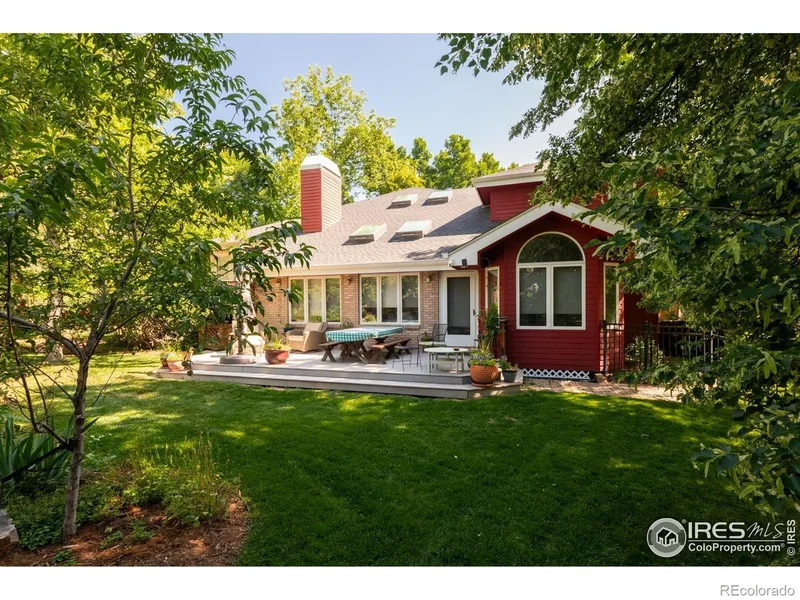 1127 Juniper Avenue, Boulder, Colorado, United States. - Photo 26