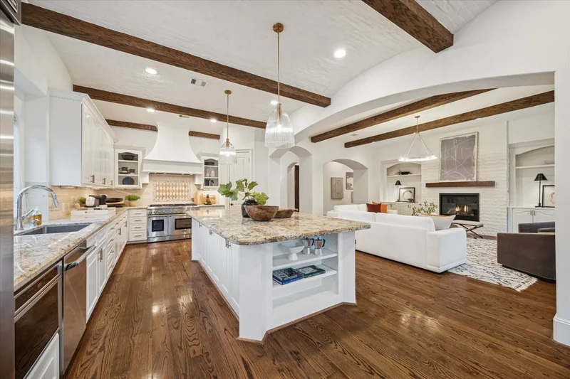 5314 Patrick Henry Street, Bellaire, TX 77401, Bellaire, Texas, United States. - Photo 21