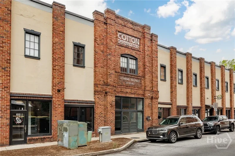 269 N Hull Street 212, Athens, Georgia, United States. - Photo 1