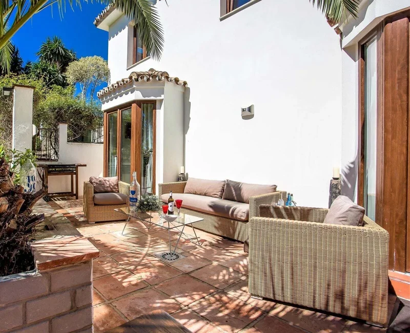 Marbella, Marbella, Málaga, Marbella, Guadalmina Baja, San Pedro de Alcantara, Spain. - Photo 2