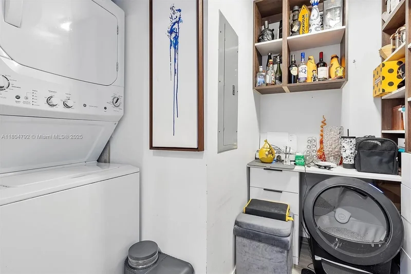 801 S Miami Ave 3510, Miami, Florida, United States. - Photo 5