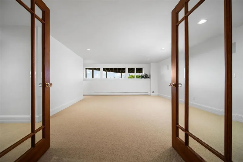 731 W Hathaway Road, Harbor Springs, MI 49740, Wequetonsing, Michigan, United States. - Photo 11