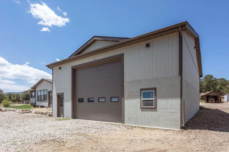 3 Bedrooms Single Family Detached