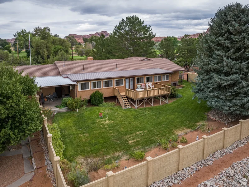 2720 BENCH RD E, Moab, Utah, United States. - Photo 9