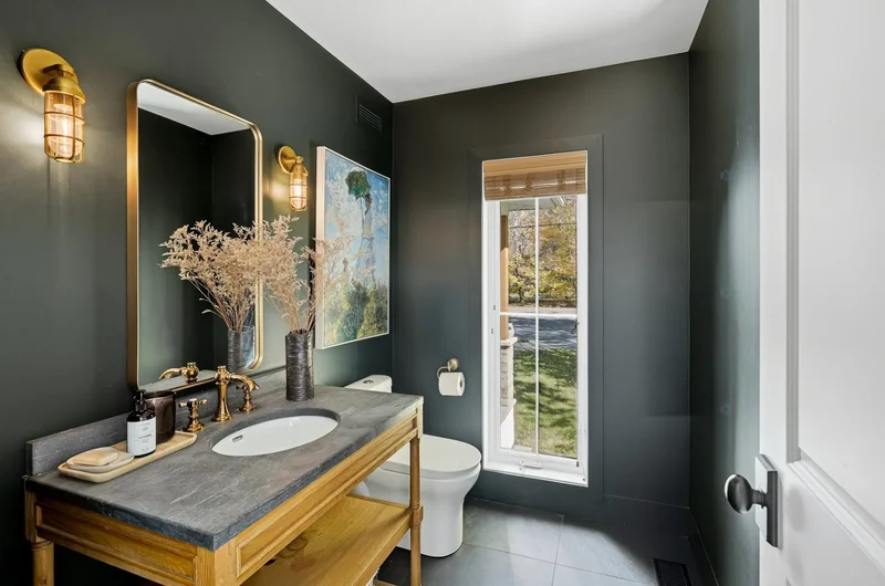 720 Ch. Authier, Mont-Saint-Hilaire, Quebec, Canada. - Photo 4