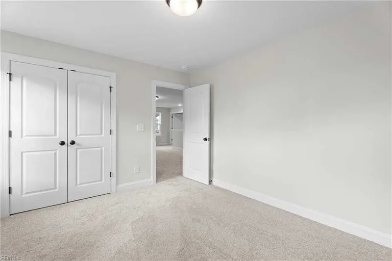 11 Valmoore Drive, Poquoson, Virginia, United States. - Photo 5