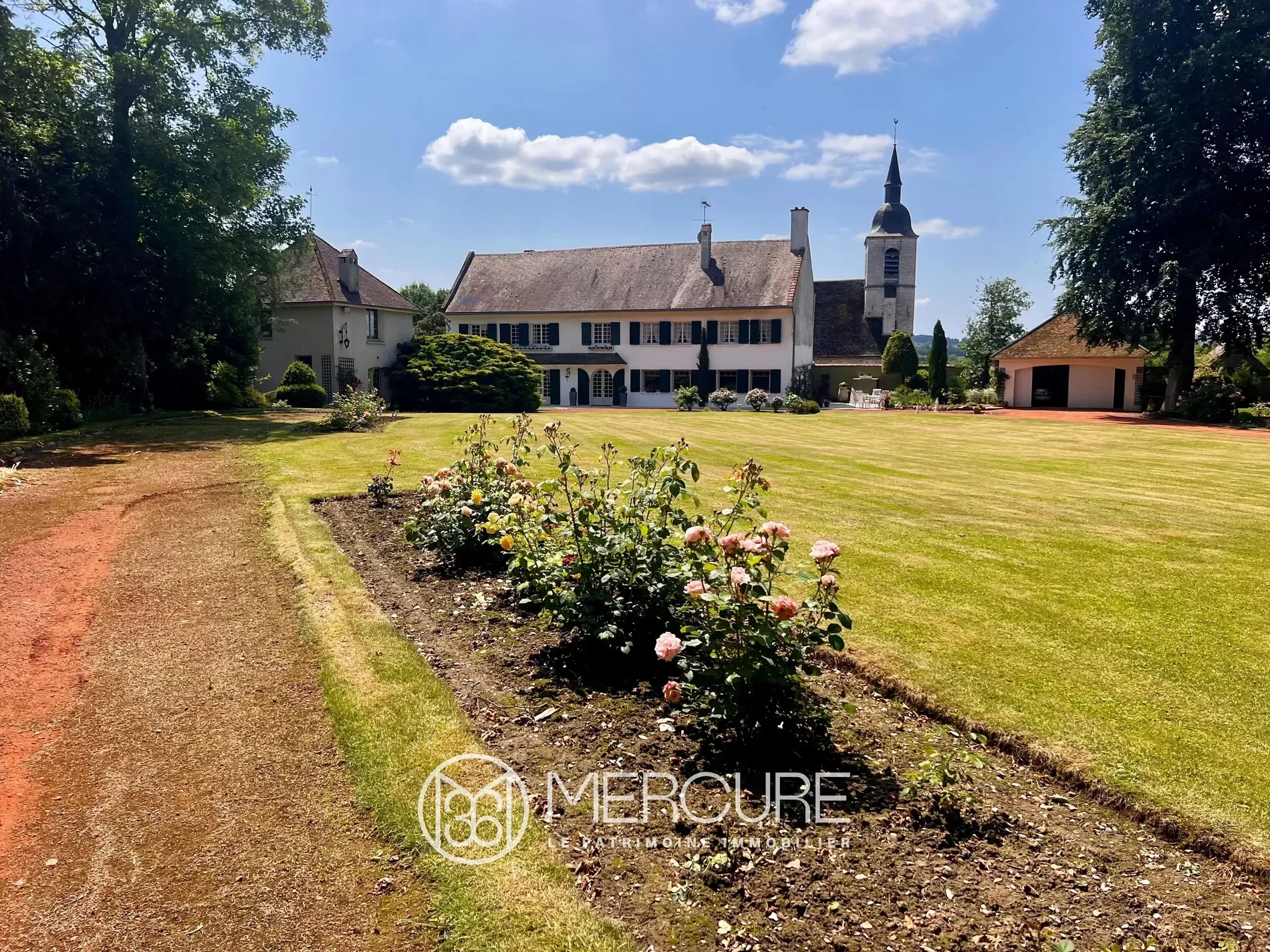 Hesdin-la-Forêt, Hauts-de-France, France. - Photo 12