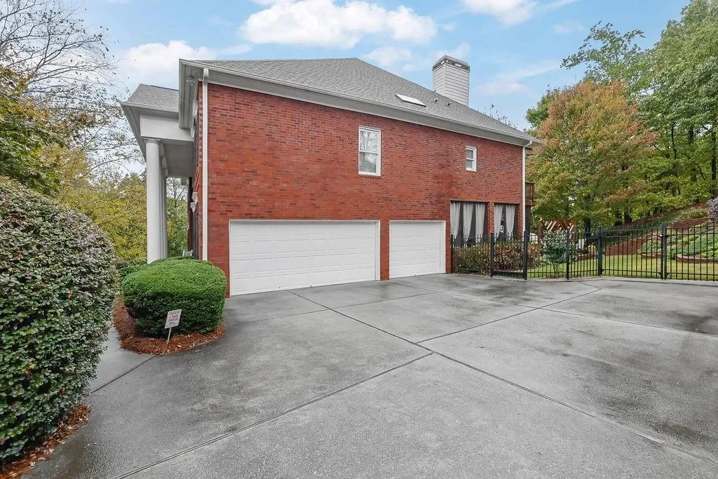 5283 Whitehaven Park Lane SE, Smyrna, Georgia, United States. - Photo 43