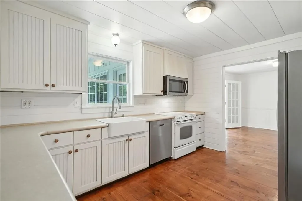 1092 Old Lathemtown Road, Canton, Georgia, United States. - Photo 18