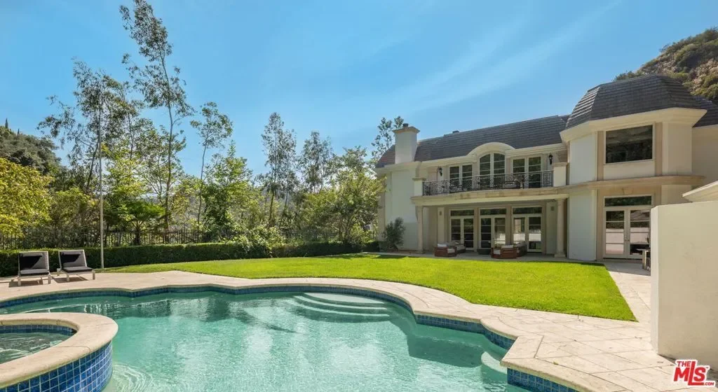 10509 Vestone Way, Los Angeles, California, United States. - Photo 24