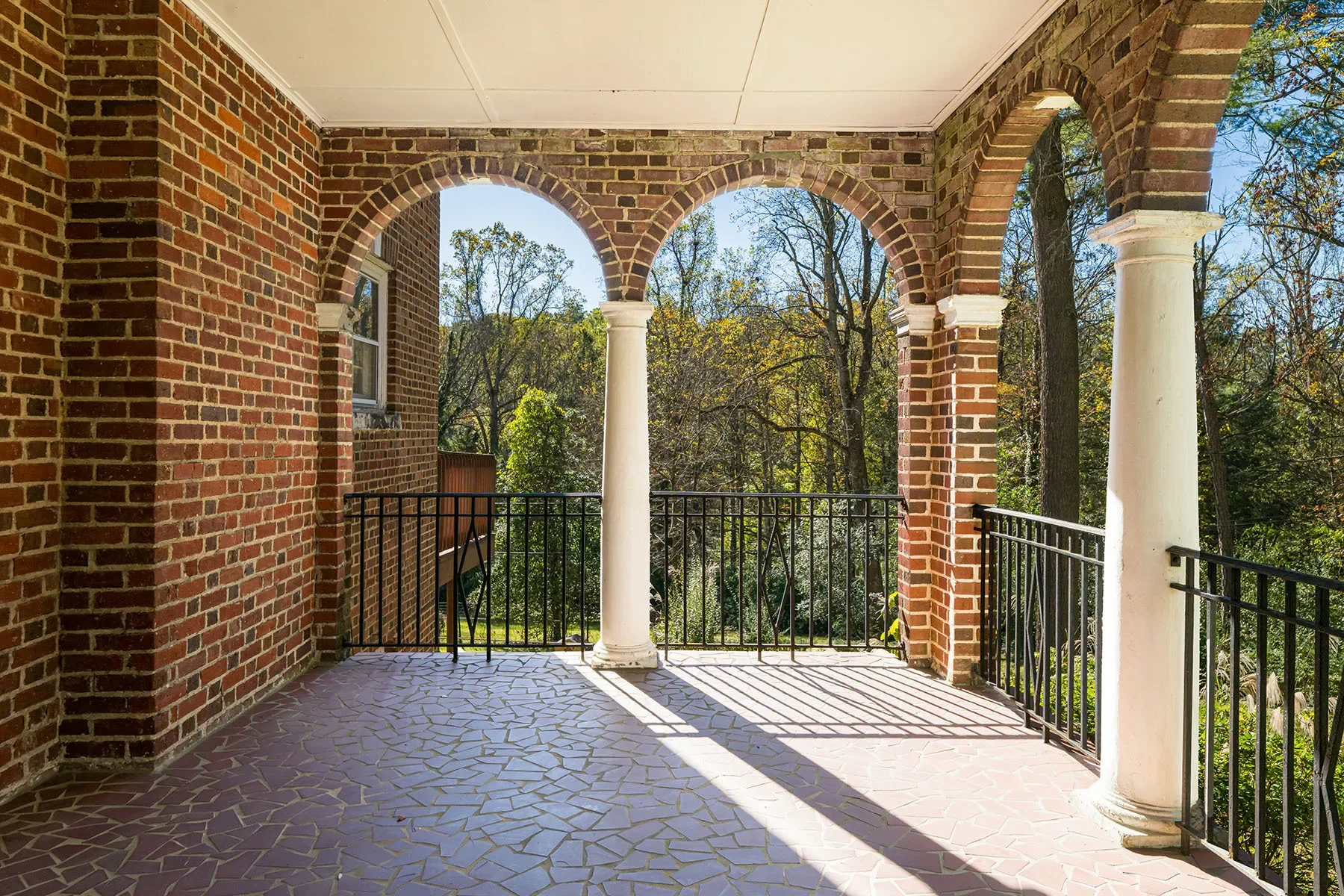 325 Vanderbilt Road, Asheville, NC 28803, Asheville, North Carolina, United States. - Photo 11