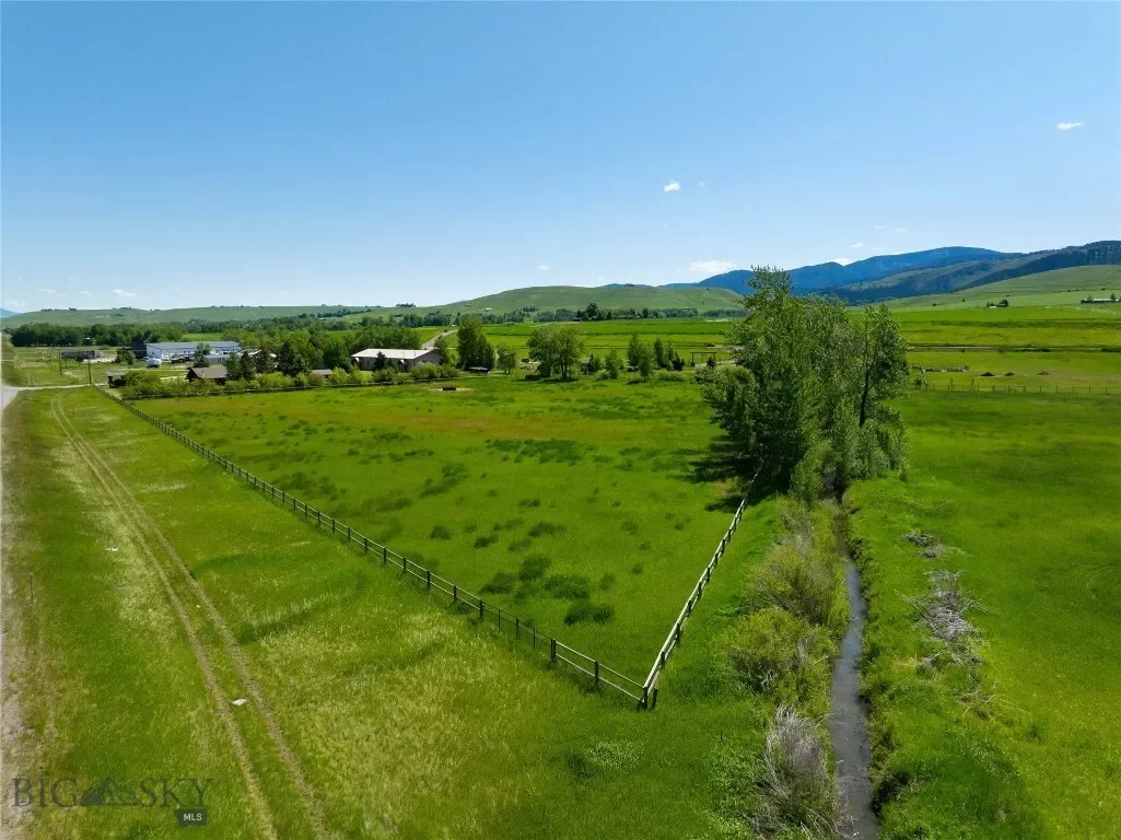 56 & 70 E Williams Road, Gallatin Gateway, Montana, United States. - Photo 25