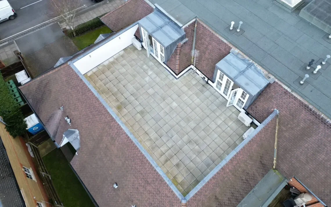 Aspen Court, Holders Hill Road, London, England, United Kingdom. - Photo 18