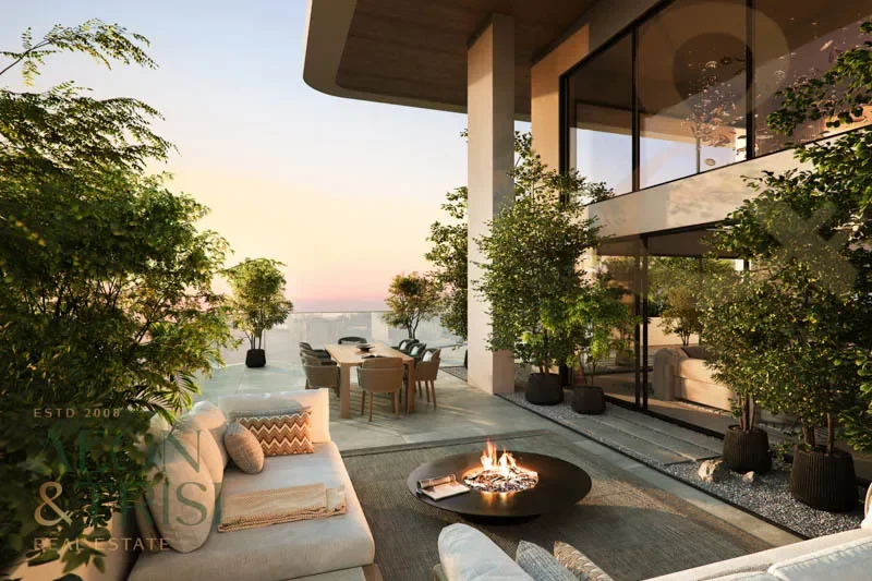 Exterior photo 5