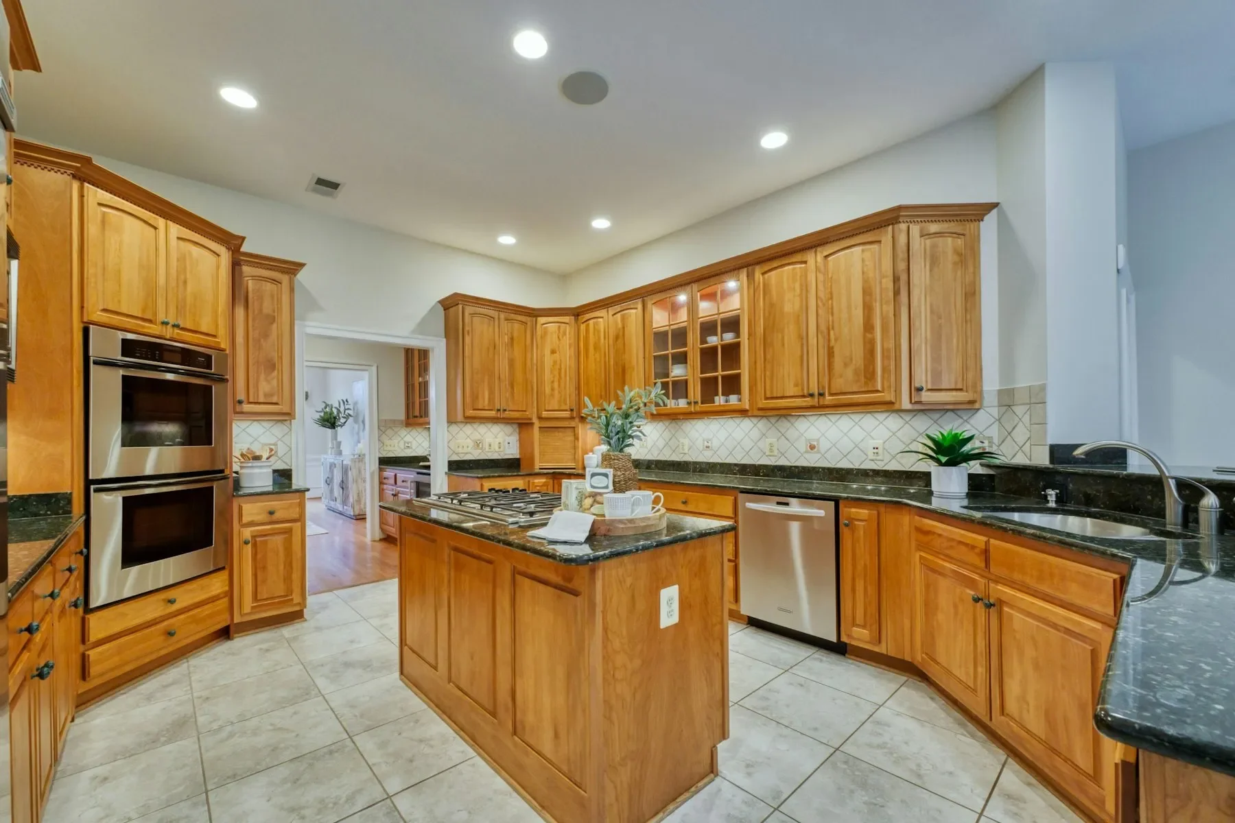 17061 Spring Creek Lane , Leesburg, VA 20176, Leesburg, Virginia, United States. - Photo 8