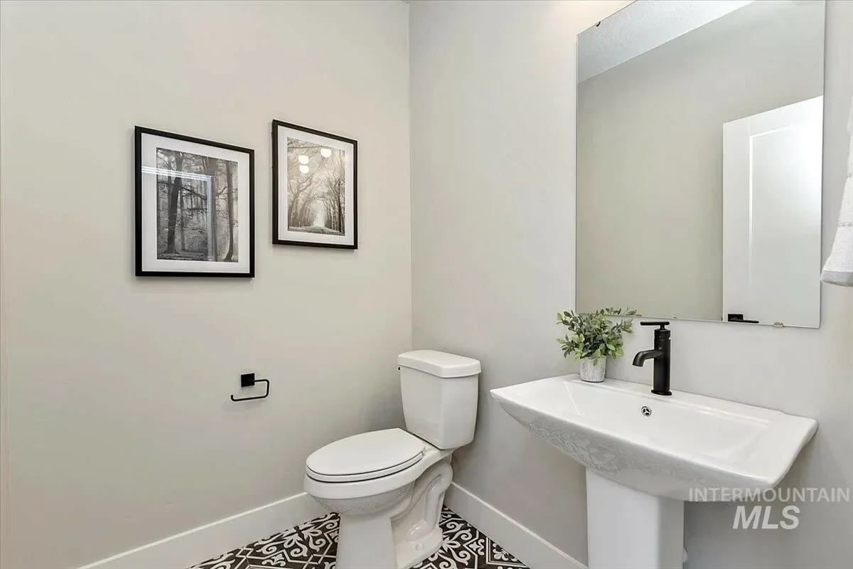 Gallery photo 12