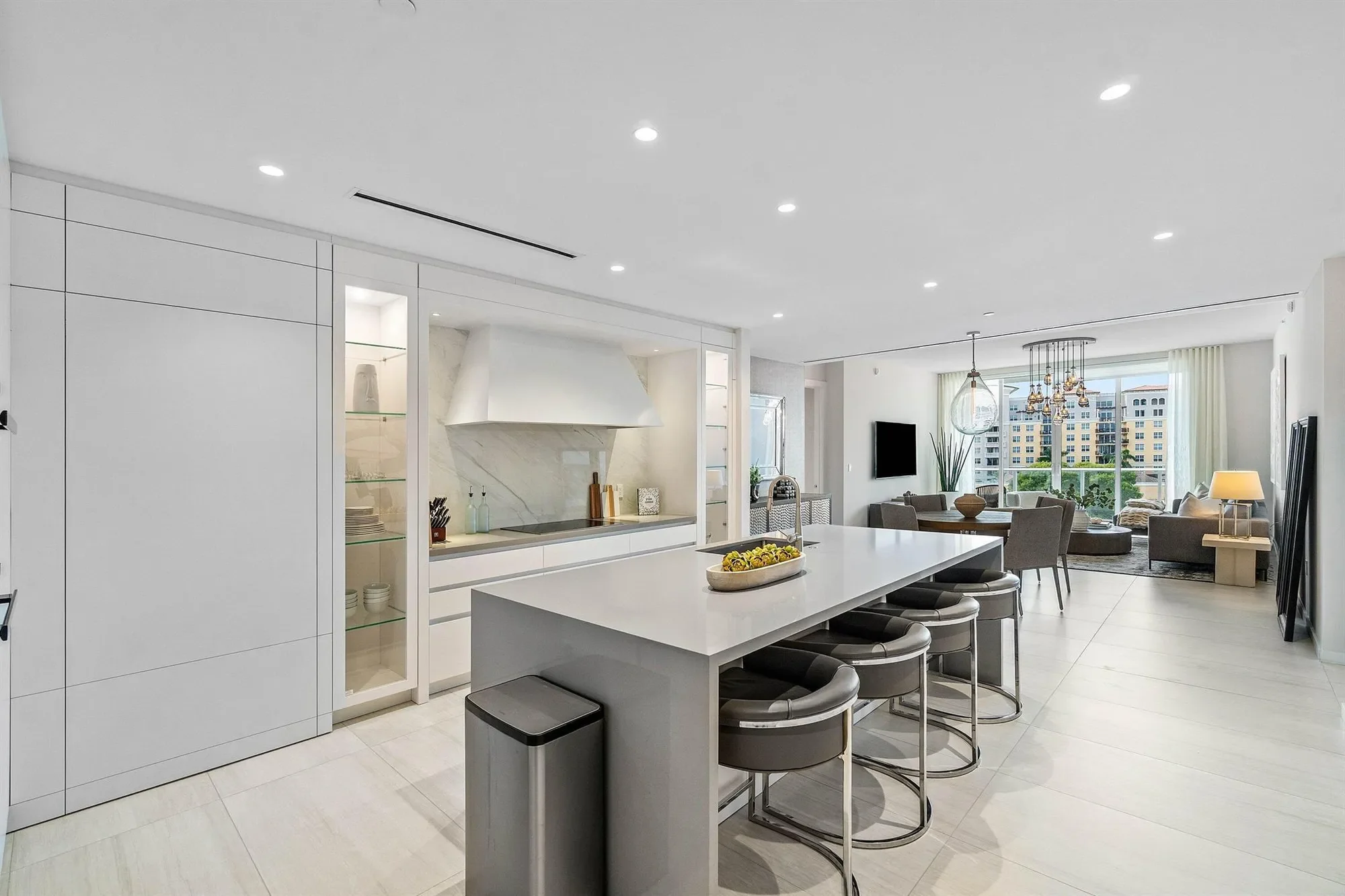 200 SE Mizner Boulevard, Boca Raton, Florida, United States. - Photo 2
