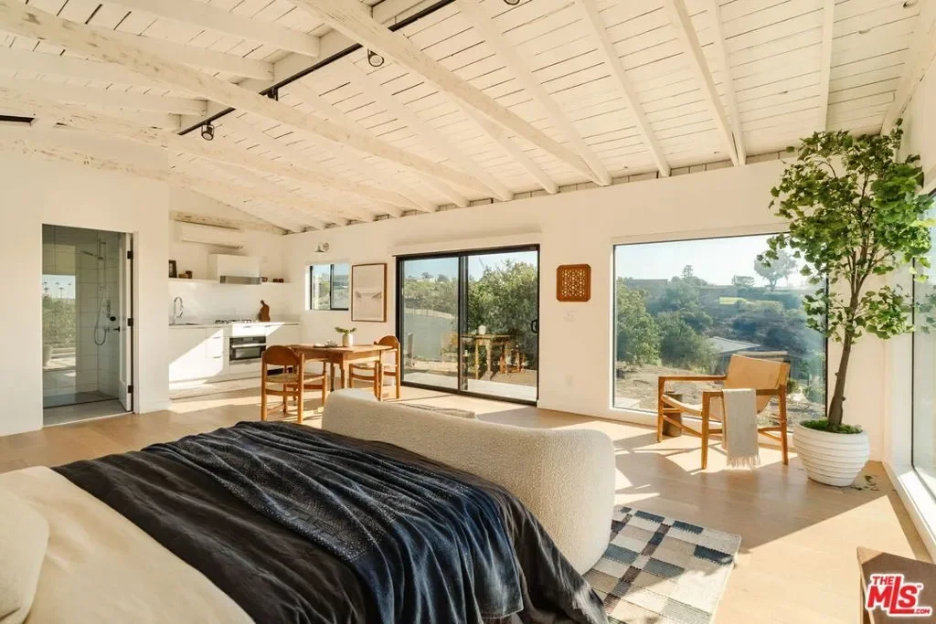 6767 Wandermere Road, Malibu, California, United States. - Photo 19