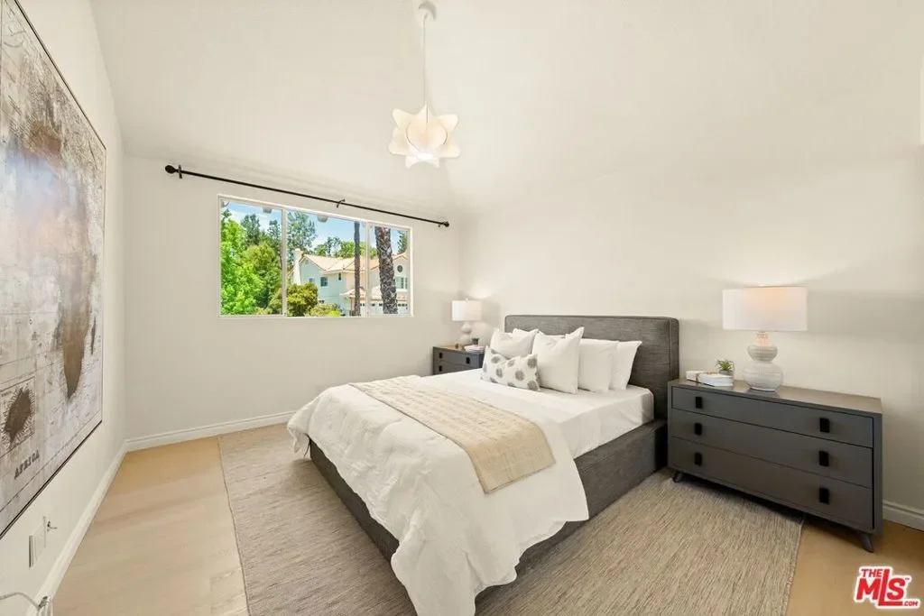 22248 Cairnloch Street, Hidden Hills, California, United States. - Photo 17